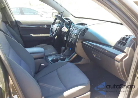 2012 Kia Sorento Lx из США, поврежденный, VIN 5XYKT4A17CG239543